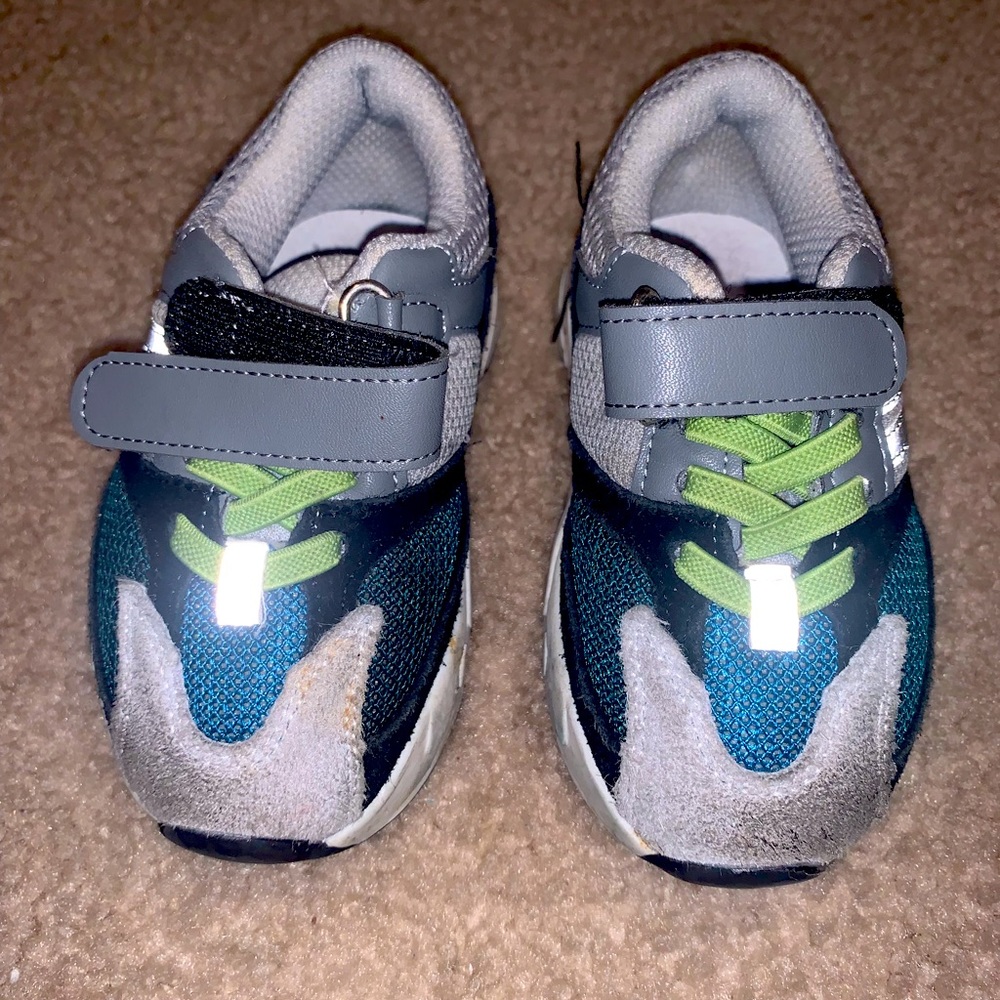 Custom Yeezy 700